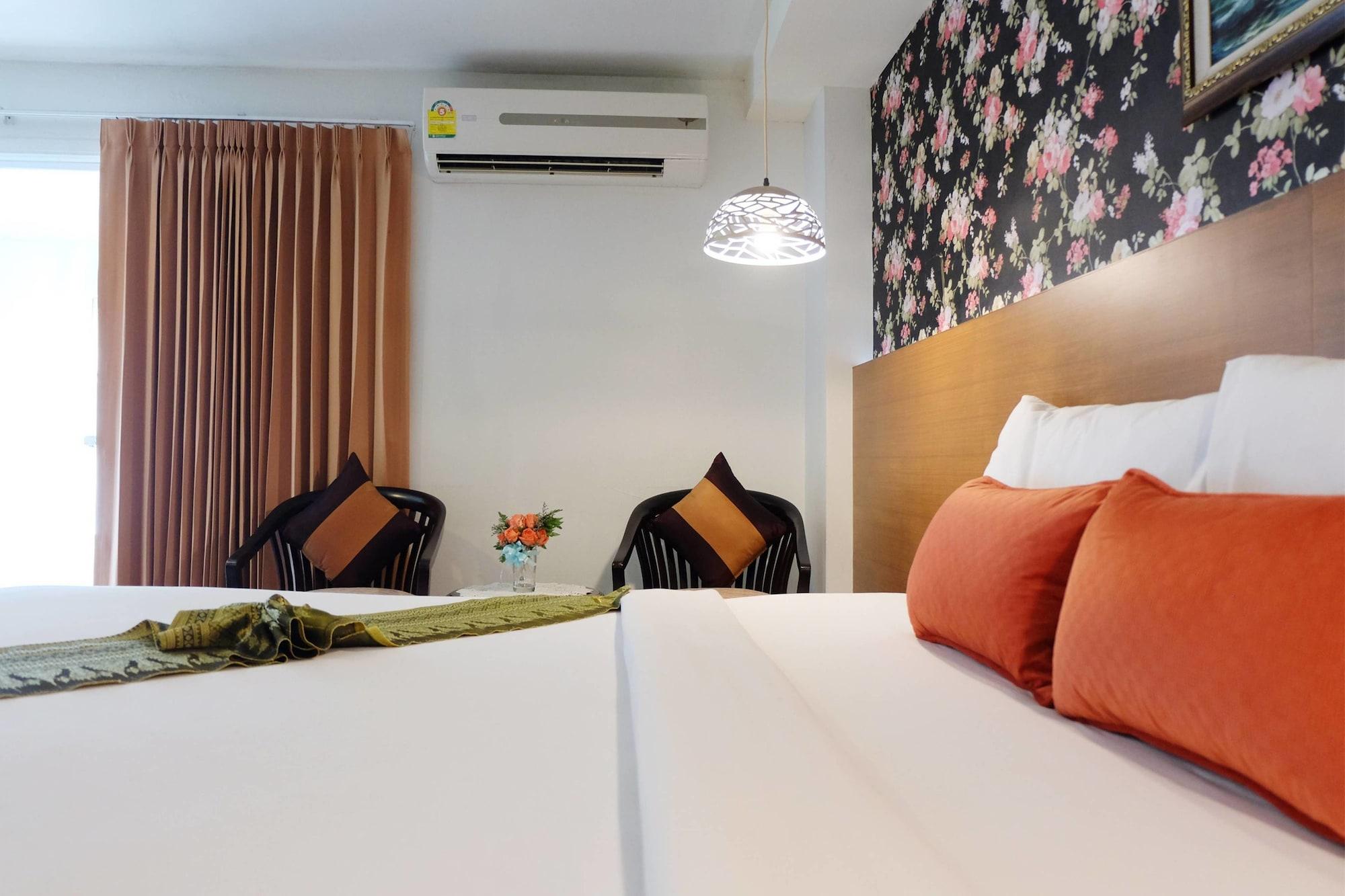 Grand Hill Resort And Spa Nakhon Sawan Extérieur photo