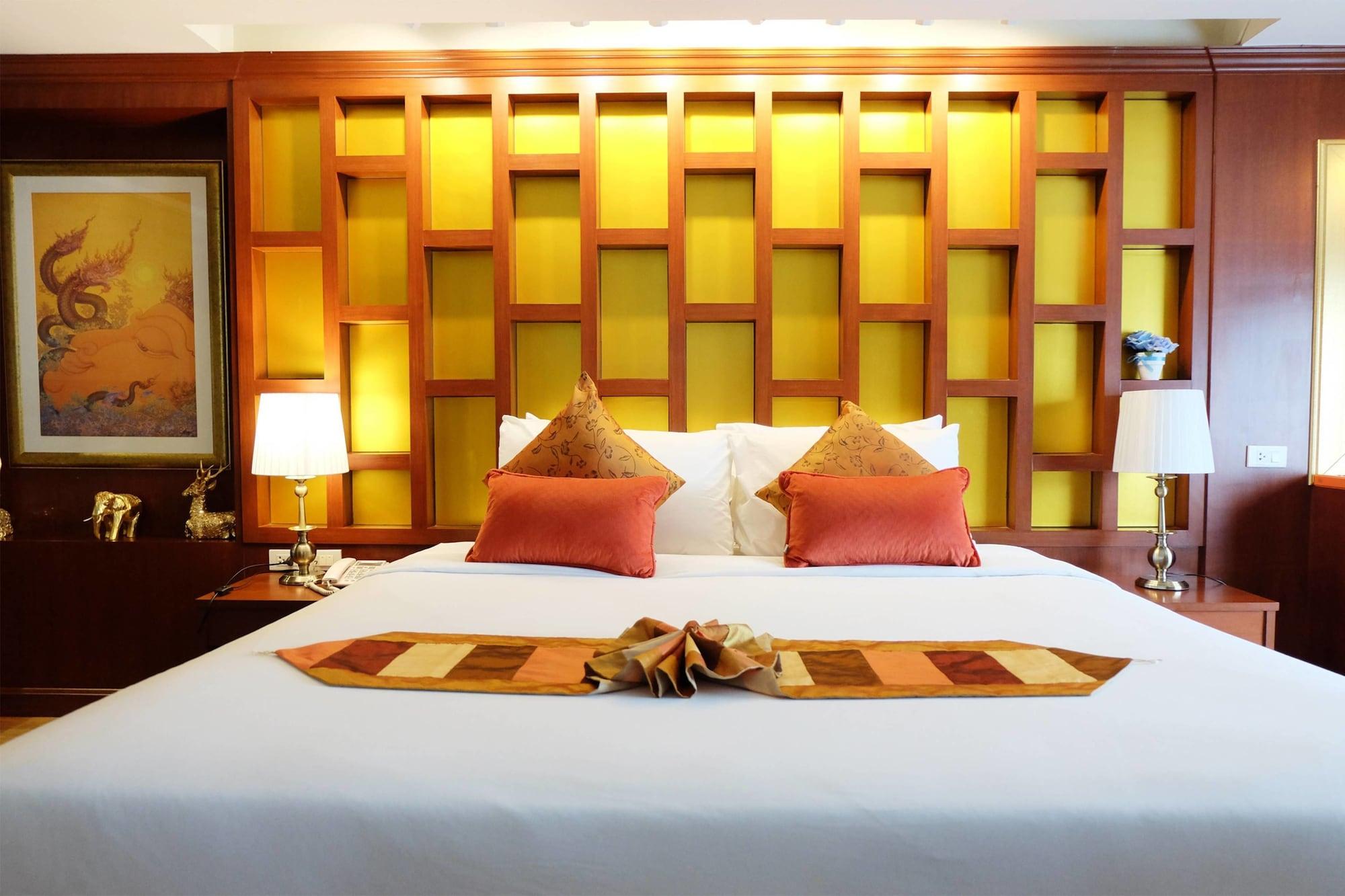 Grand Hill Resort And Spa Nakhon Sawan Extérieur photo
