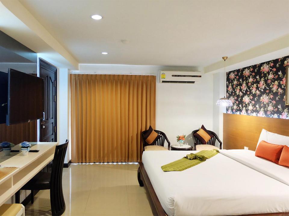 Grand Hill Resort And Spa Nakhon Sawan Extérieur photo