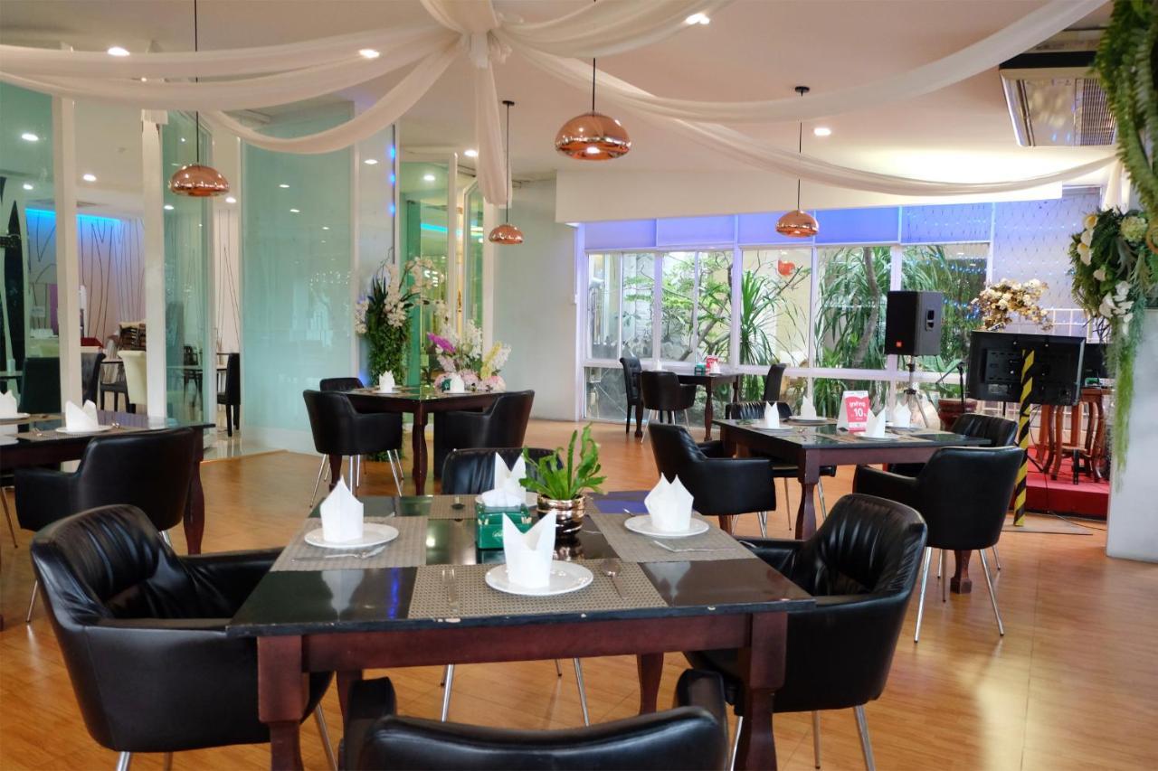 Grand Hill Resort And Spa Nakhon Sawan Extérieur photo