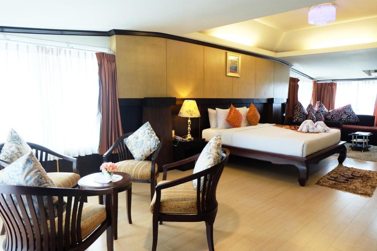 Grand Hill Resort And Spa Nakhon Sawan Extérieur photo